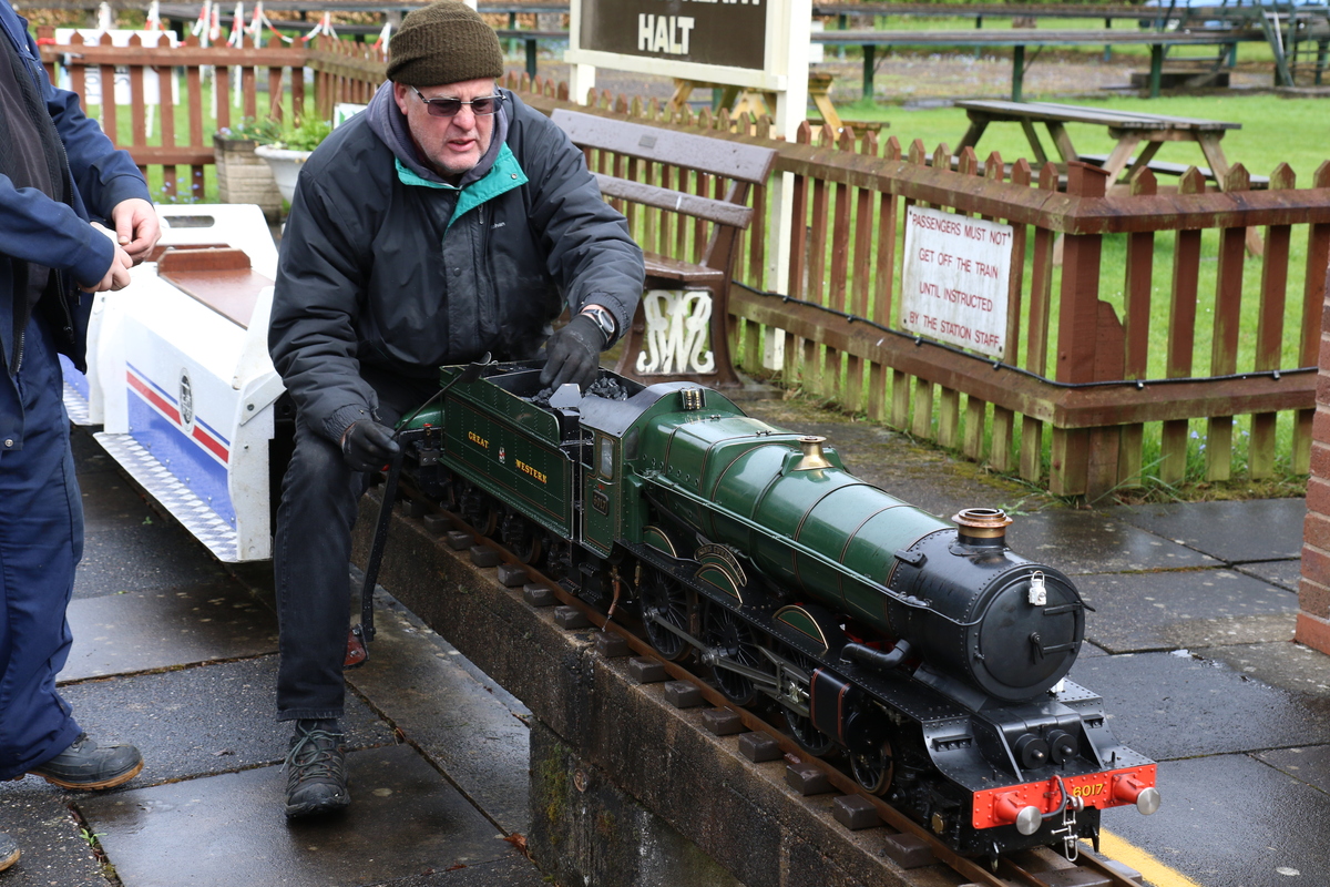 Paul at the regulator of Peter's 5" King